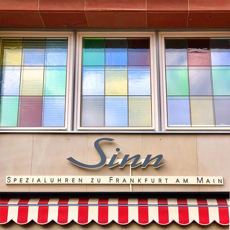Sinn - Uhrenladen in der Frankfurter Altstadt